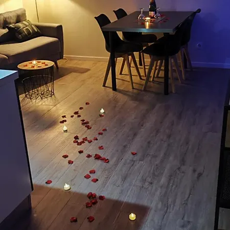 Loft, Studio And Love Rooms Bourg-Saint-Christophe Chambre photo