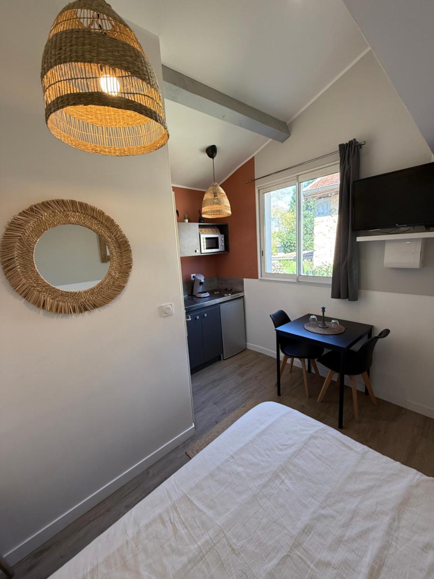Loft, And Appartement Bourg-Saint-Christophe